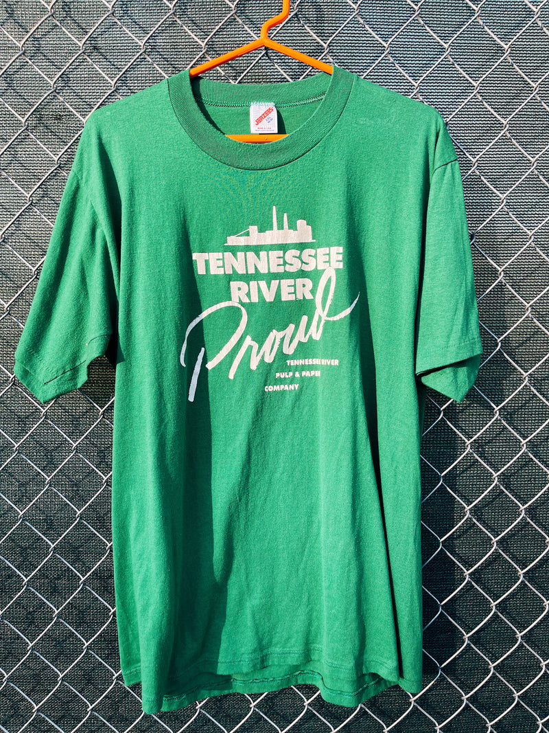 Men's or women's 1980's Jerzees, Made in USA label XXL short sleeve green graphic t-shirt with white Tennessee River graphic on the front. 