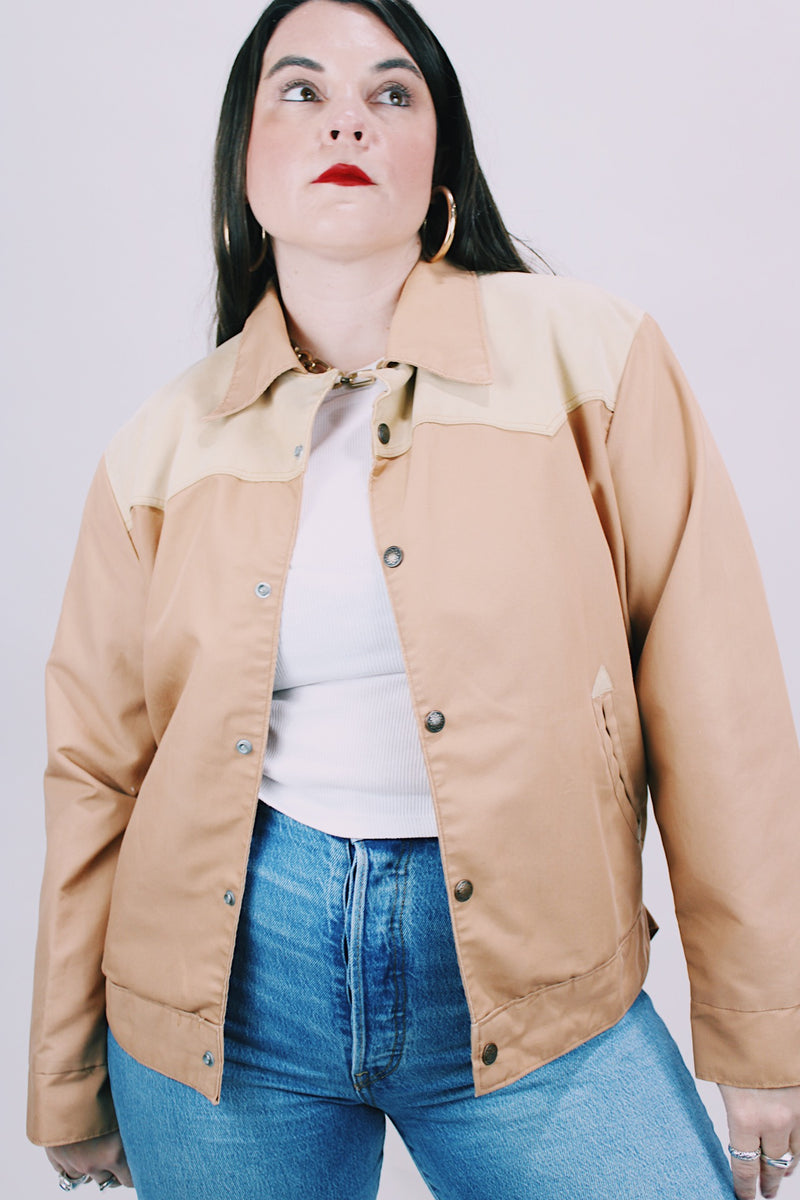 long sleeve lightweight tan western style windbreaker jacket