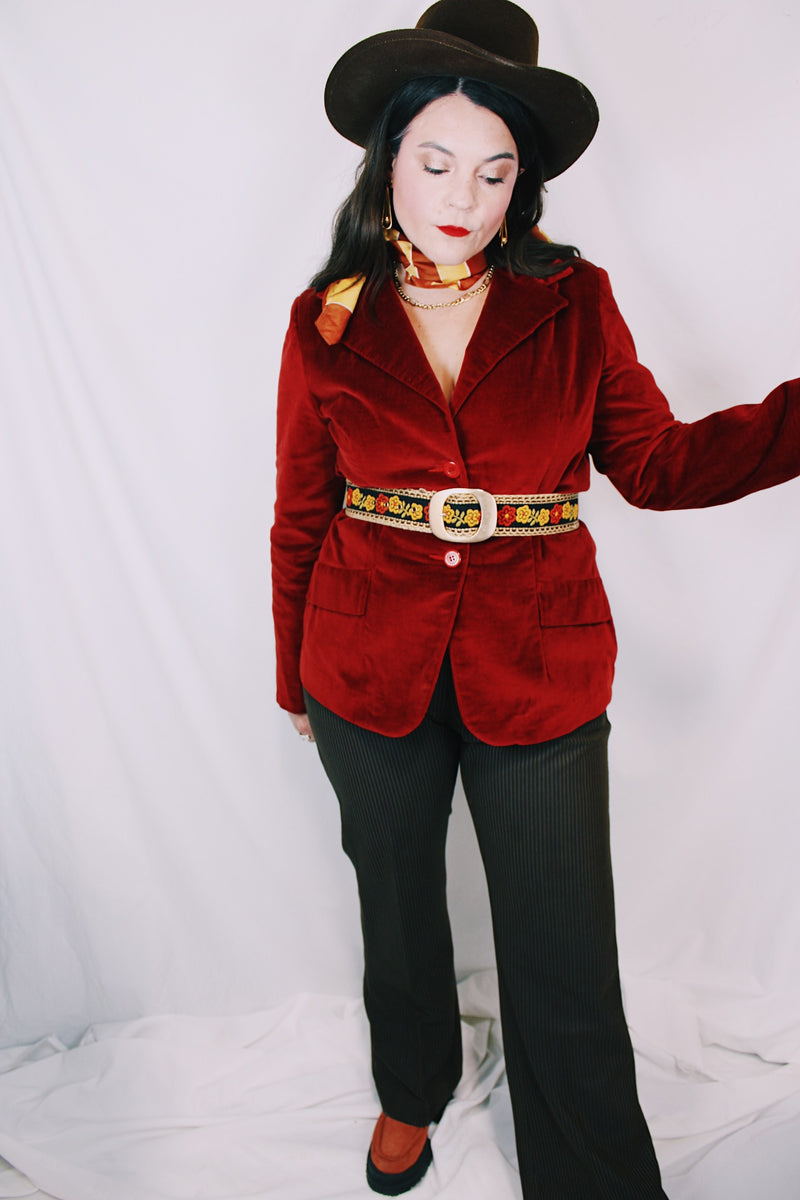 Women's vintage 1980's The Gathering, Sears label long sleeve burnt orange velvet blazer with button front closure and double lapel.