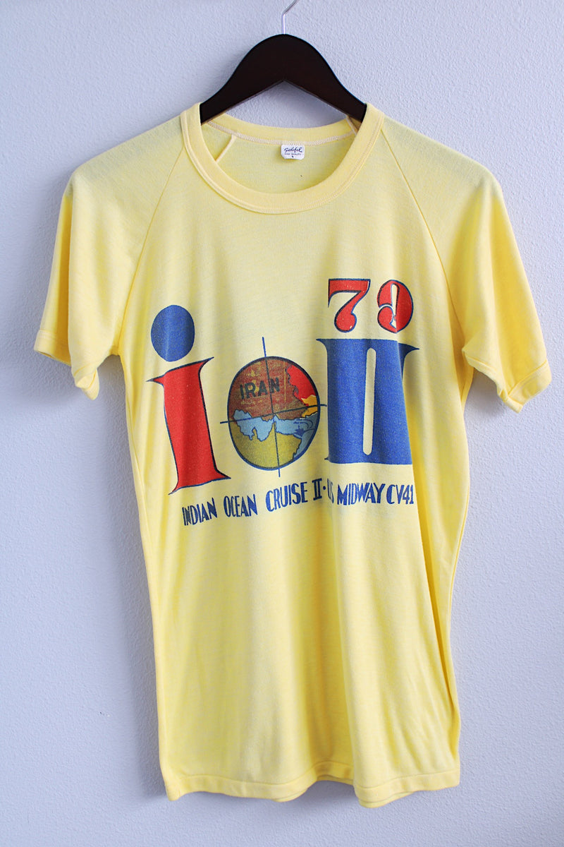 Men's or women's vintage 1970's Galefel label short sleeve light yellow long length tee with multicolored graphic on front and back