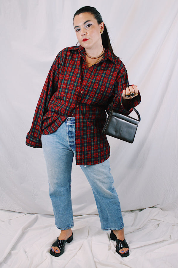 Men's or women's vintage 1980's Pendleton label long sleeve button up shirt in an all over red plaid print. Lightweight wool material, tortoise buttons. 