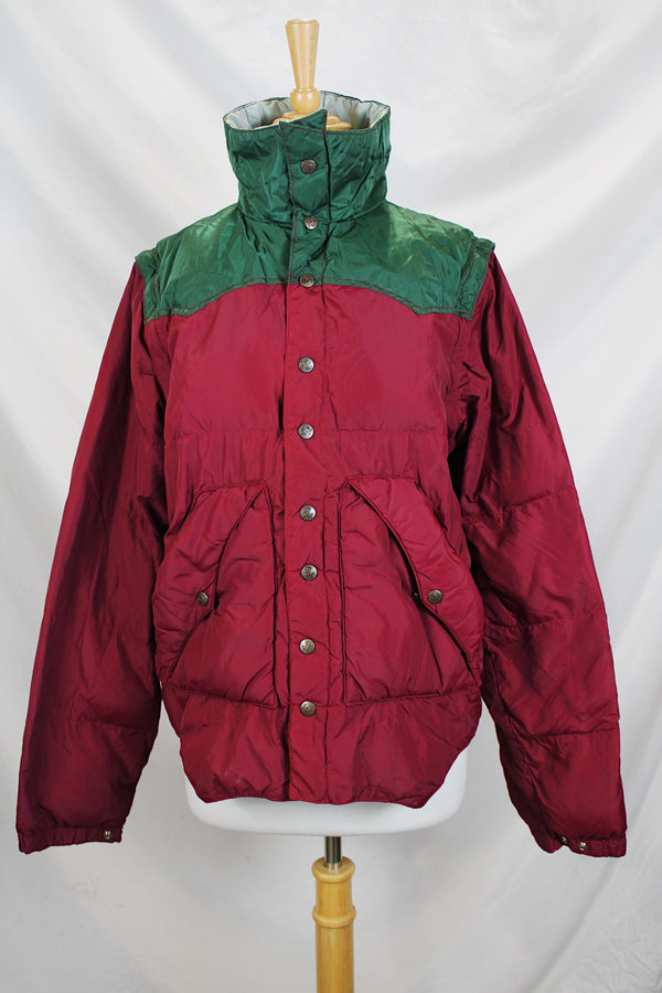 Women or men's vintage 1980's Powderhorn Mountaineering, Jackson Hole, Wyoming, USA label long sleeve puffer jacket in maroon and green.
