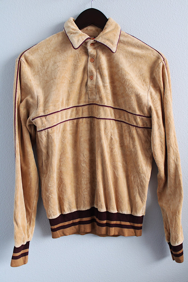 Women's or men's vintage 1980's Weekends in California label long sleeve tan and brown colored velour material pullover sweater with collar and half button closure. 