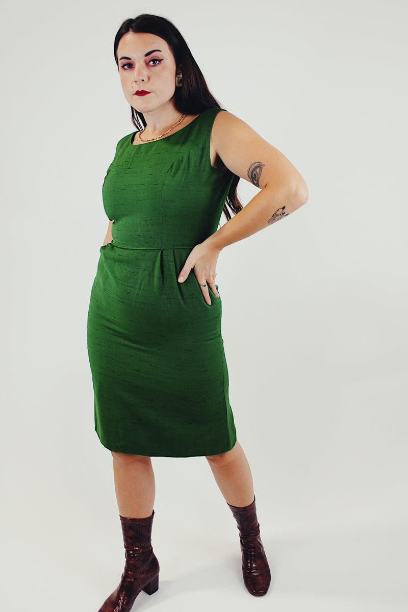 vintage sleeveless knee length green dress in linen like material bright green front