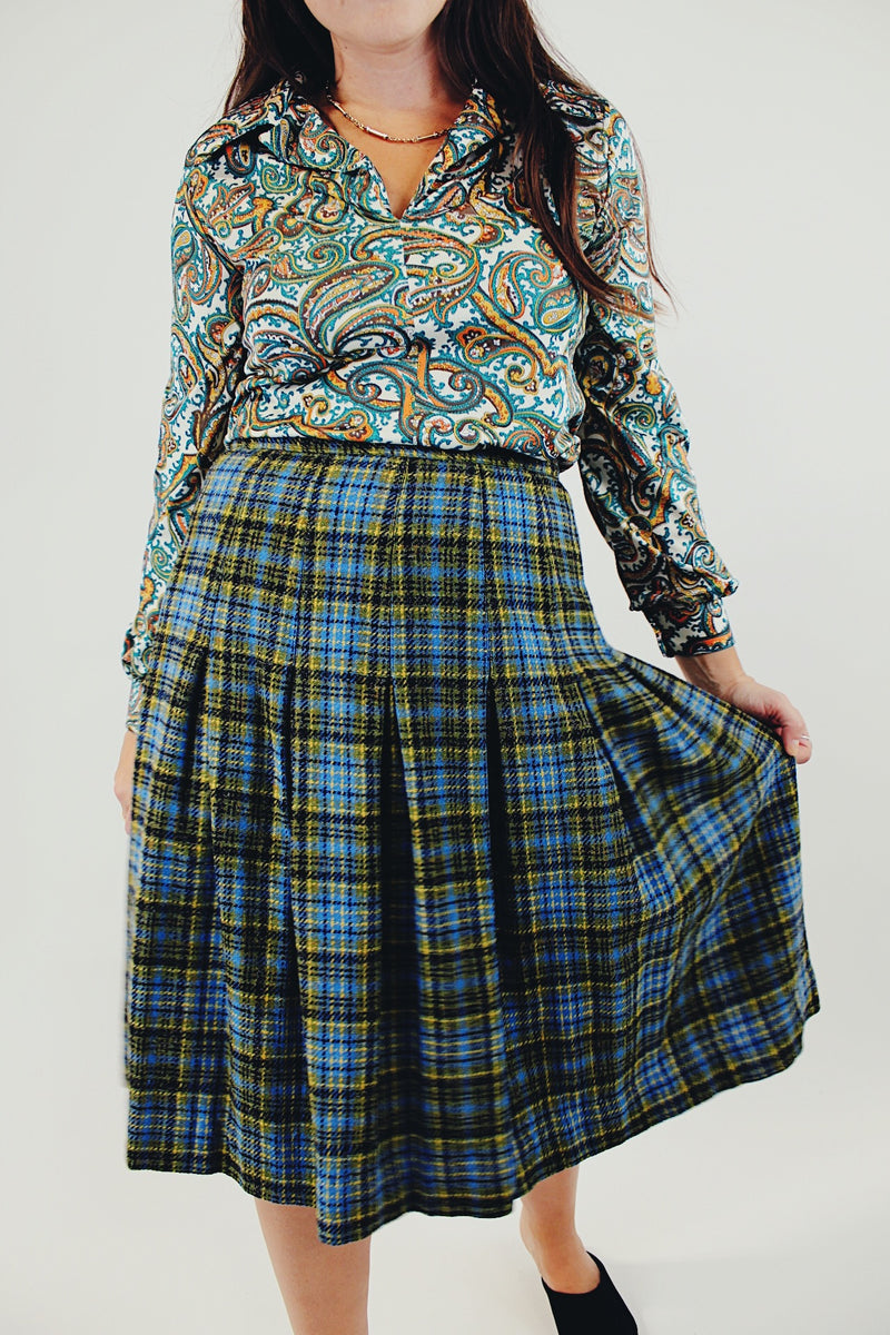 vintage high waist wool plaid skirt in light blue yellow and green stripes front 