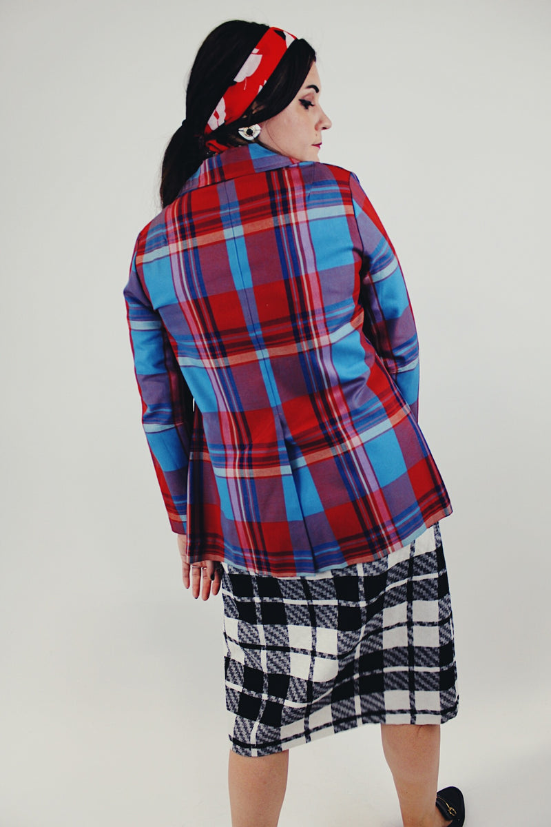 Vintage red and blue plaid printed blazer with two red button front closure back
