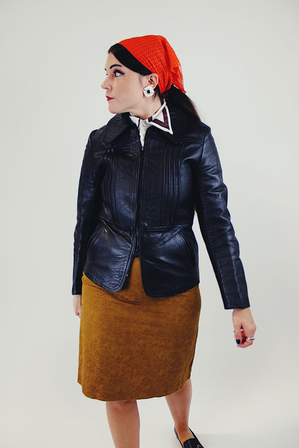 vintage black leather zip up women's leather jacket front