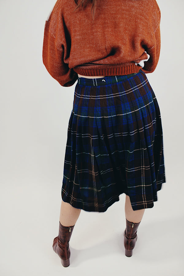 women's vintage plaid wool wrap skirt midi length brown and navy back