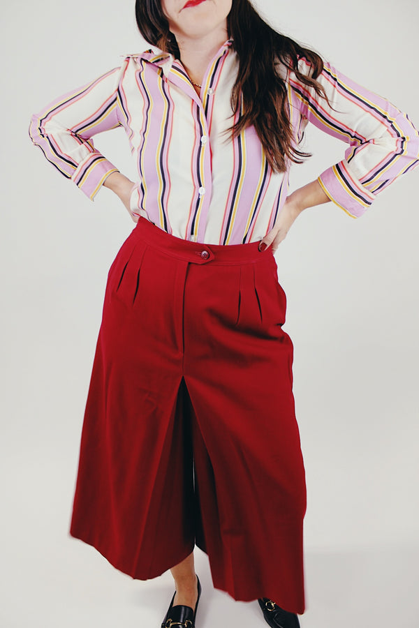women's vintage maroon culottes with pockets front