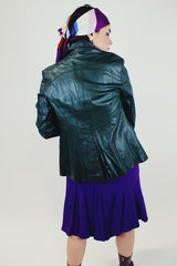 dark green women's vintage 1970's leather jacket, two button closure four front pockets