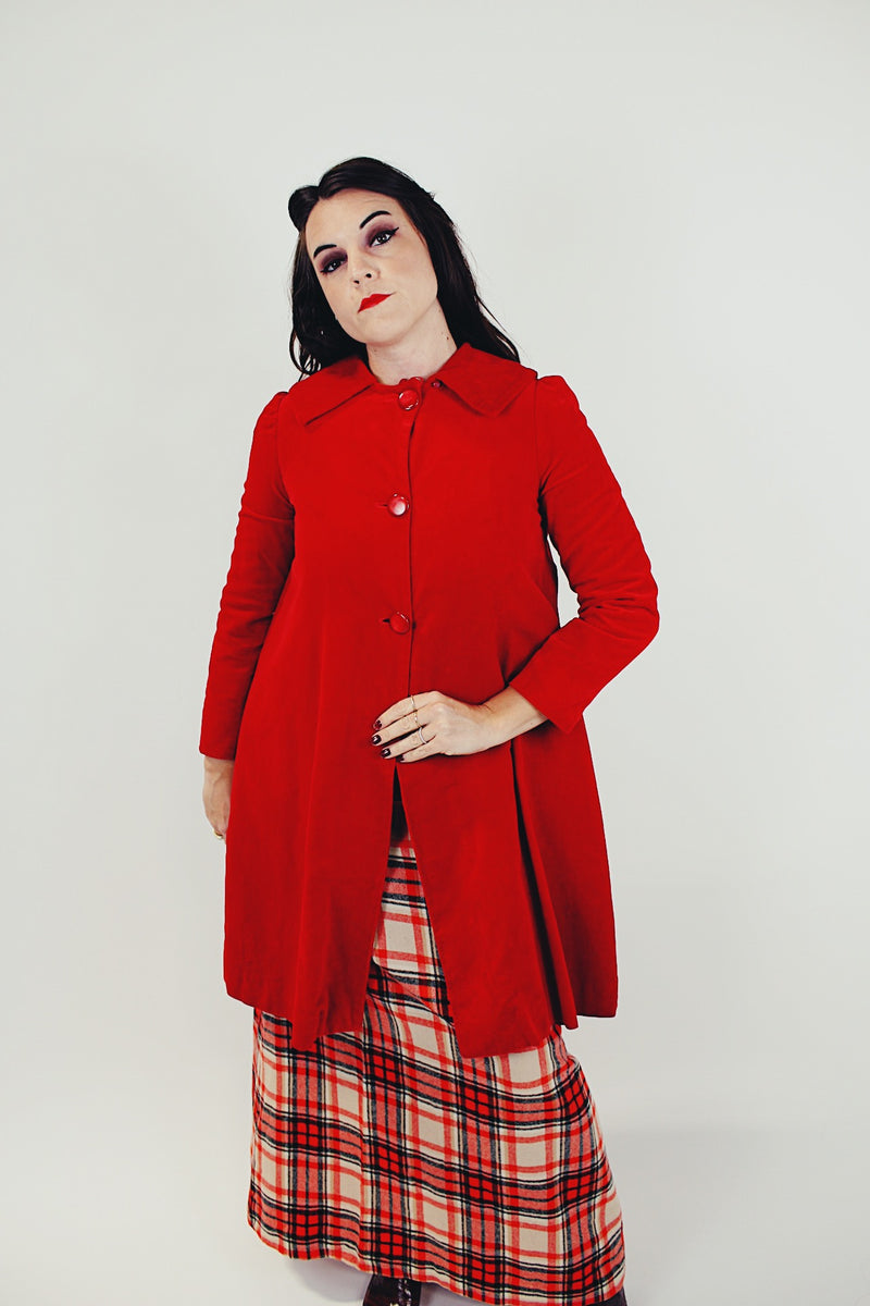women's vintage 1960's red velvet coat peter pan collar