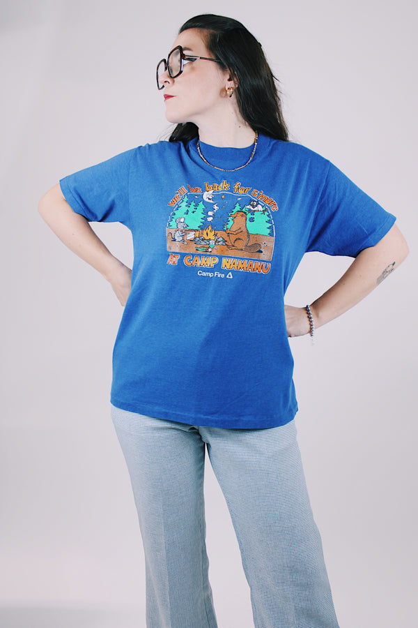 short sleeve blue graphic tee vintage 1980's campfire scene