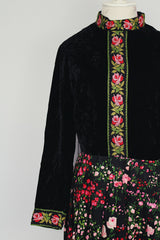 long sleeve maxi dress in black velvet and floral print vintage 1970's