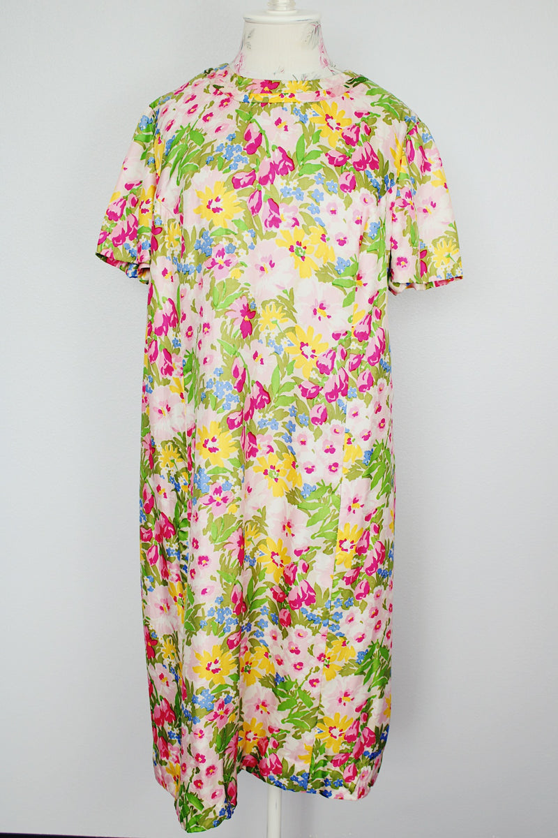 short sleeve floral printed shift dress in pink yellow and green vintage 1960's