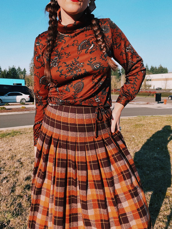 Pleated Plaid Wool Skirt