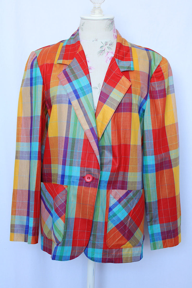 Women's vintage 1970's rrrrruss, Made in USA label long sleeve cotton material lightweight one button closure blazer in multicolored plaid print.