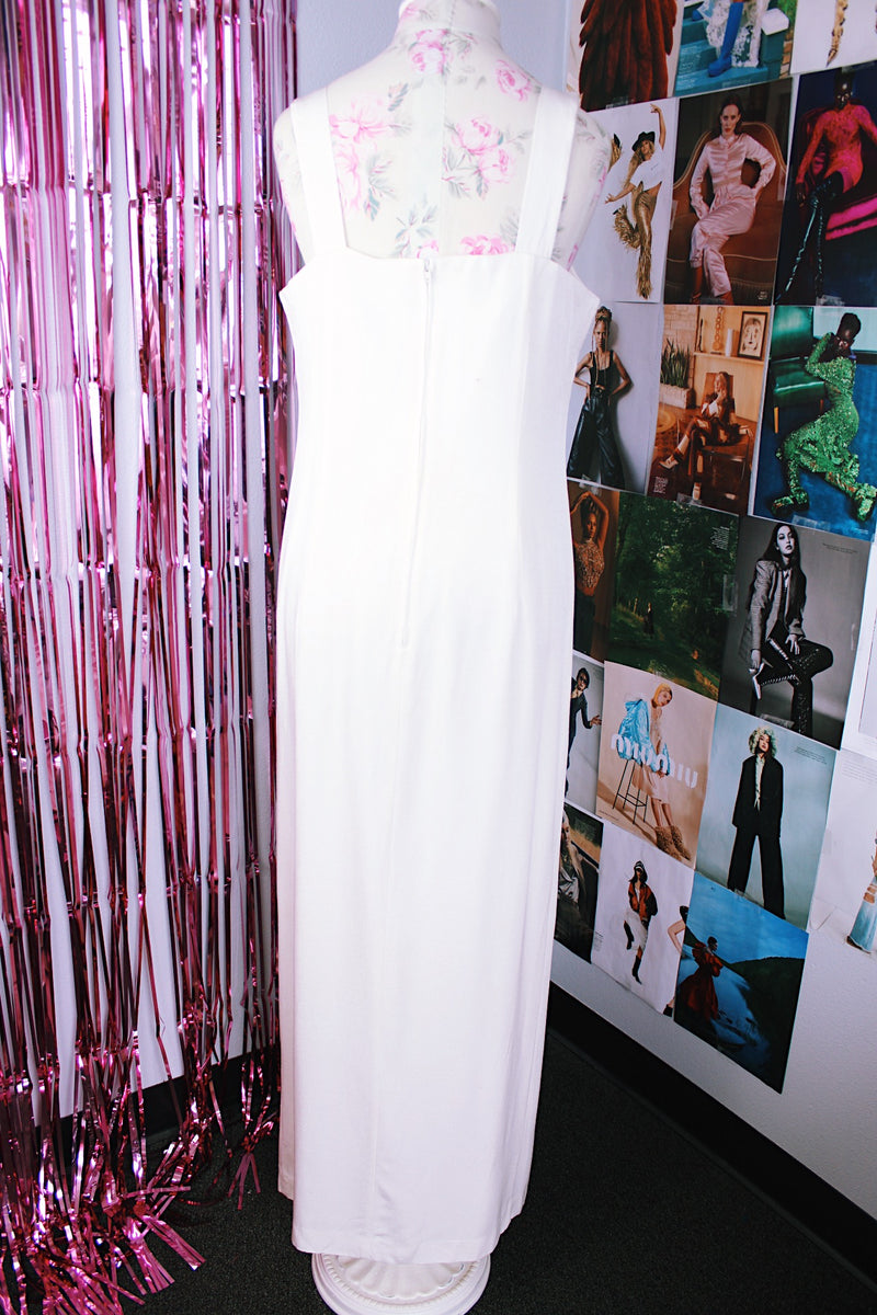 sleeveless ankle length white dress with sweetheart bust and front slit vintage 1980's