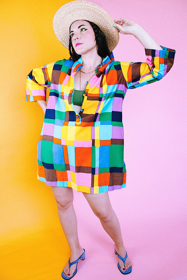 3/4 arm length short tunic dress or long shirt in cotton material and rainbow colored block print vintage 1970's