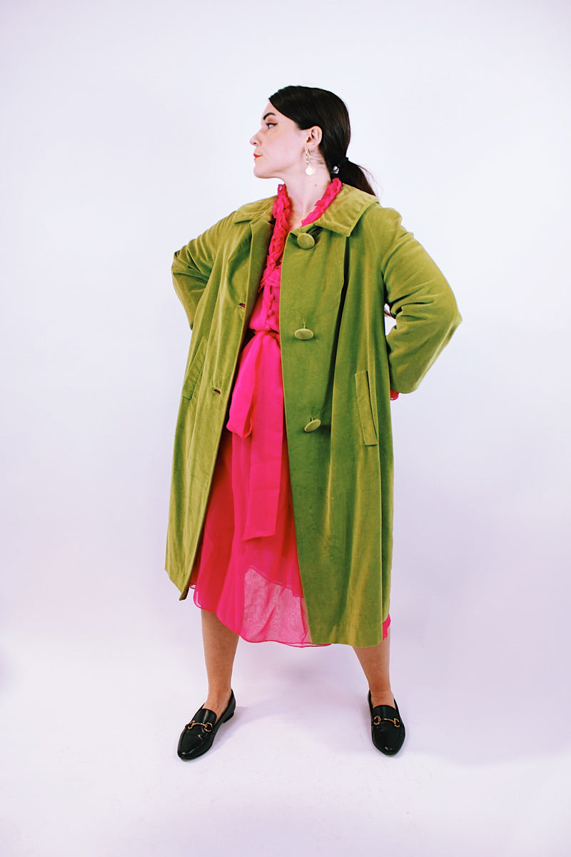 long sleeve pea green velvet tent coat with pockets and three button closure women's vintage 1950's