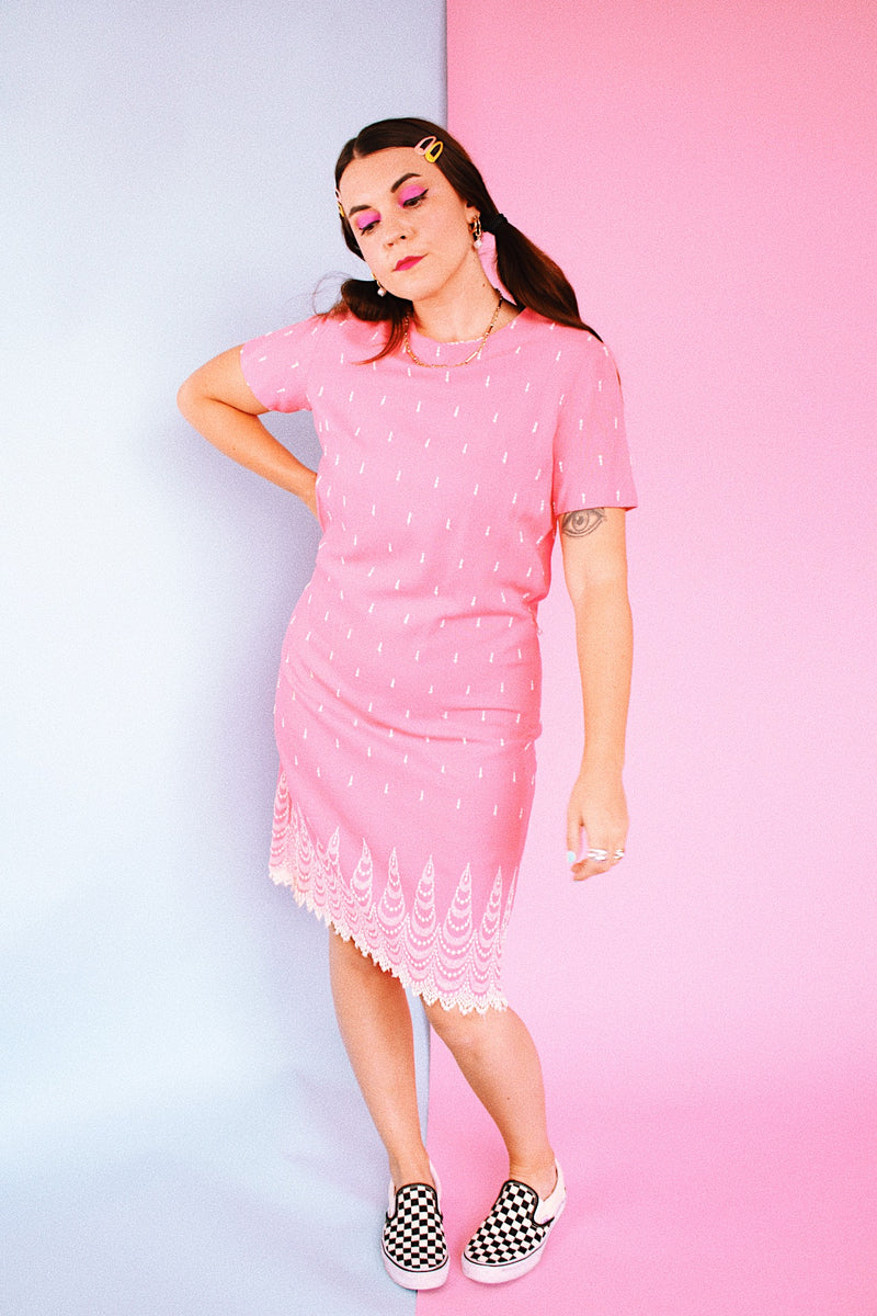 short sleeve cotton blend vintage 1960's shift dress in pink with white embroidery 