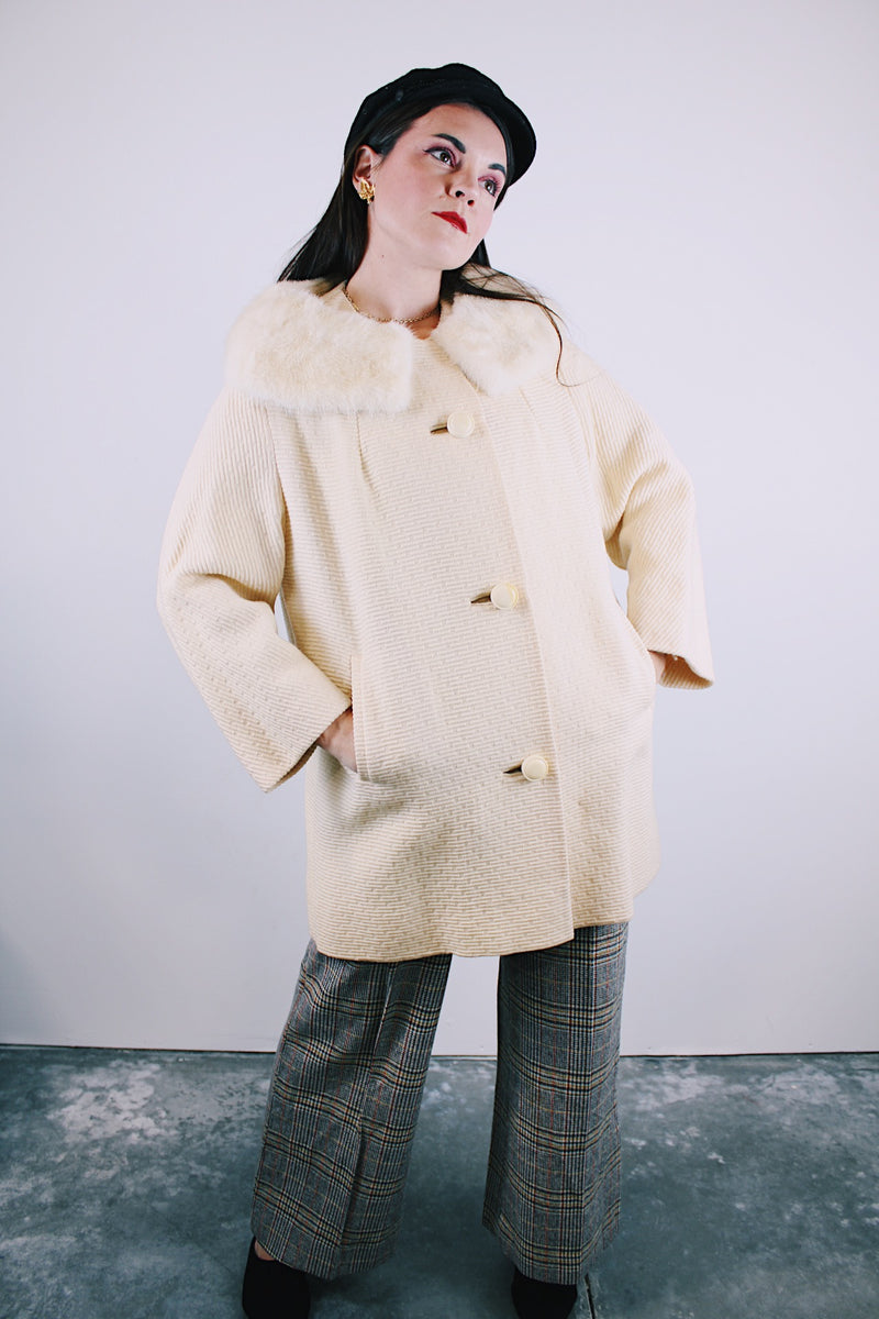 long sleeve wool creamed long length jacket with white fur trim collar women's vintage 1960's