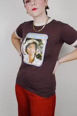 short sleeve brown ringer tee with tan trim Barry Manilow graphic 1978