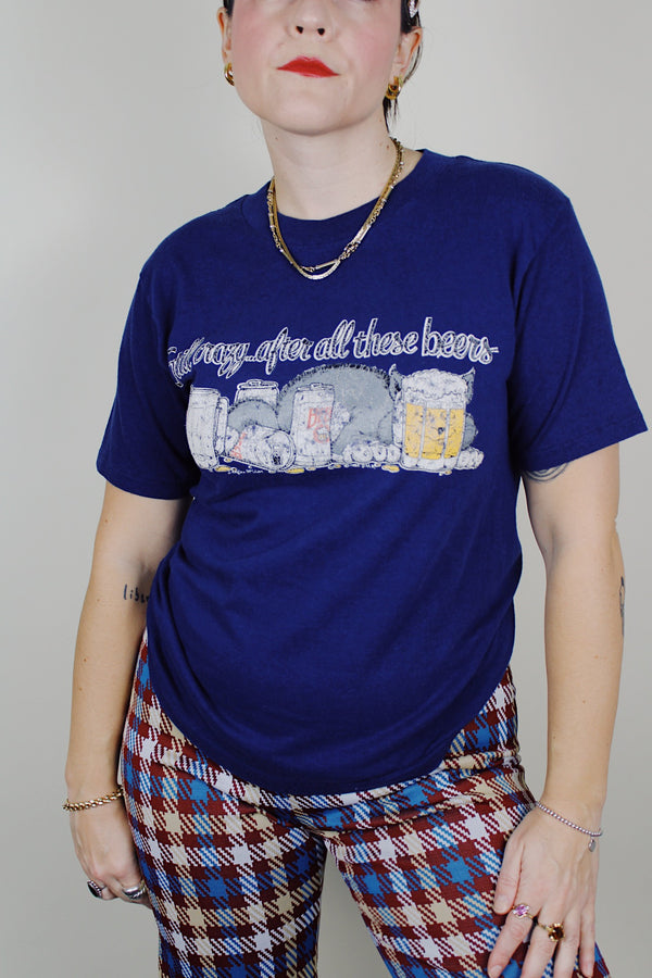 short sleeve navy blue graphic tee 1985