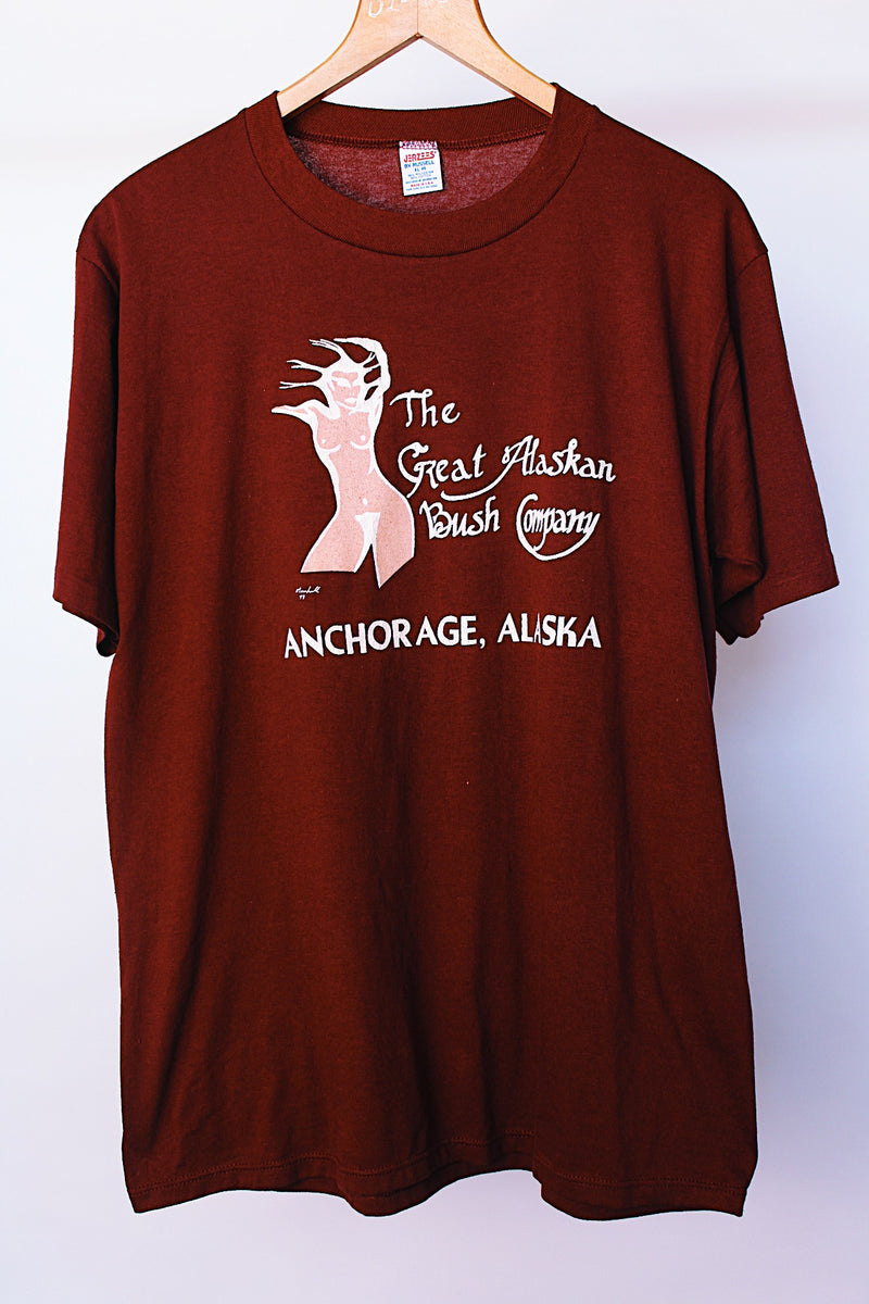short sleeve maroon t-shirt vintage 1970's alaskan bush company graphic 