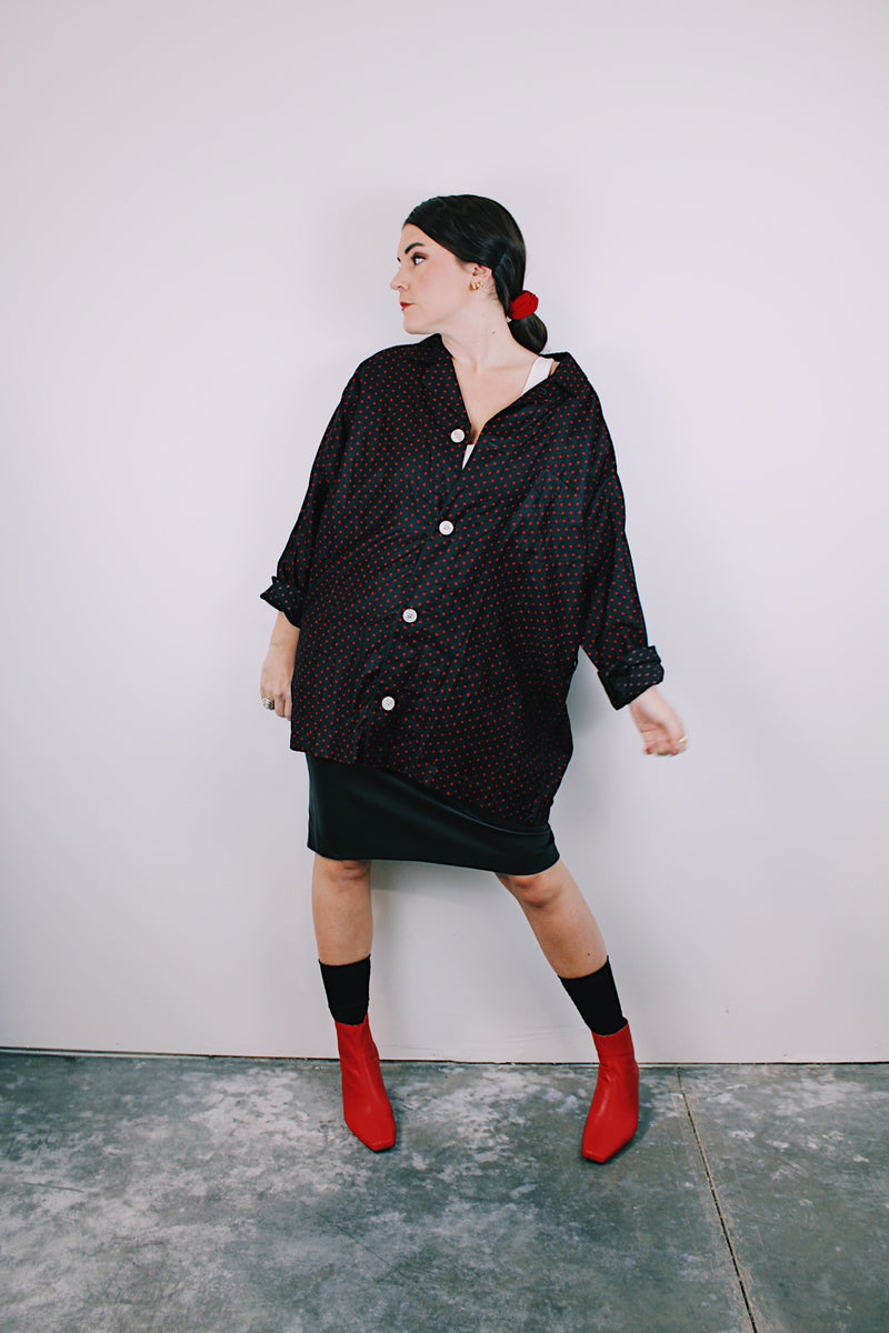 long sleeve 1940's pajama dot in black with red polka dots