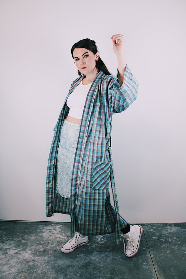 blue plaid vintage 1960's cotton blend robe with tie belt and pockets