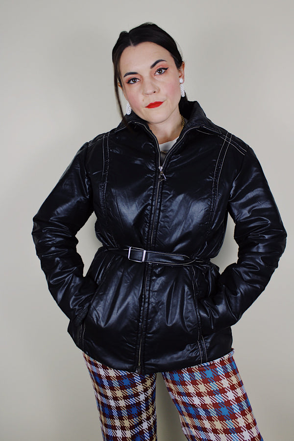 Women's vintage 1970's White Stag, USA label long sleeve zip up black nylon outdoor jacket white stitching and a matching adjustable removable belt