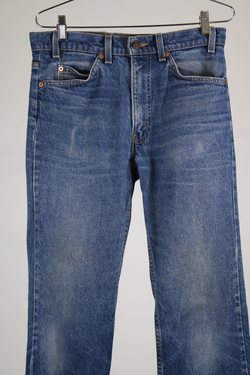 517 levi's jeans 32 width x 32 length medium wash