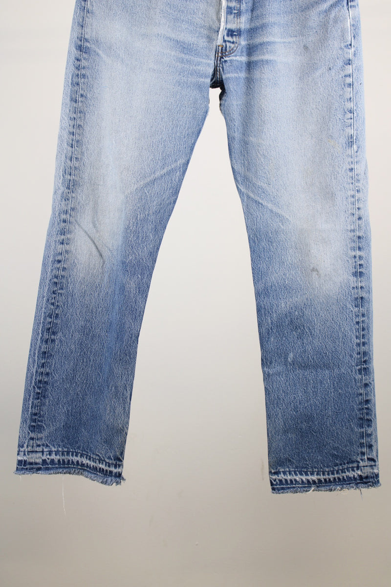 light wash 501 Levi's jeans 38 width x 34 length