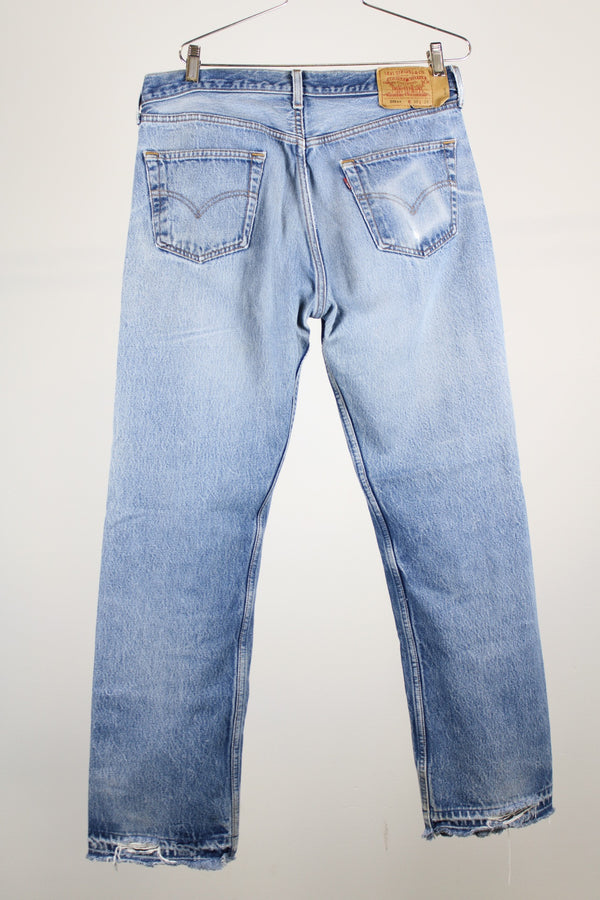light wash 501 Levi's jeans 38 width x 34 length