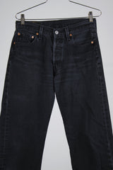 black wash 501 levi's vintage denim jeans 5 button closure