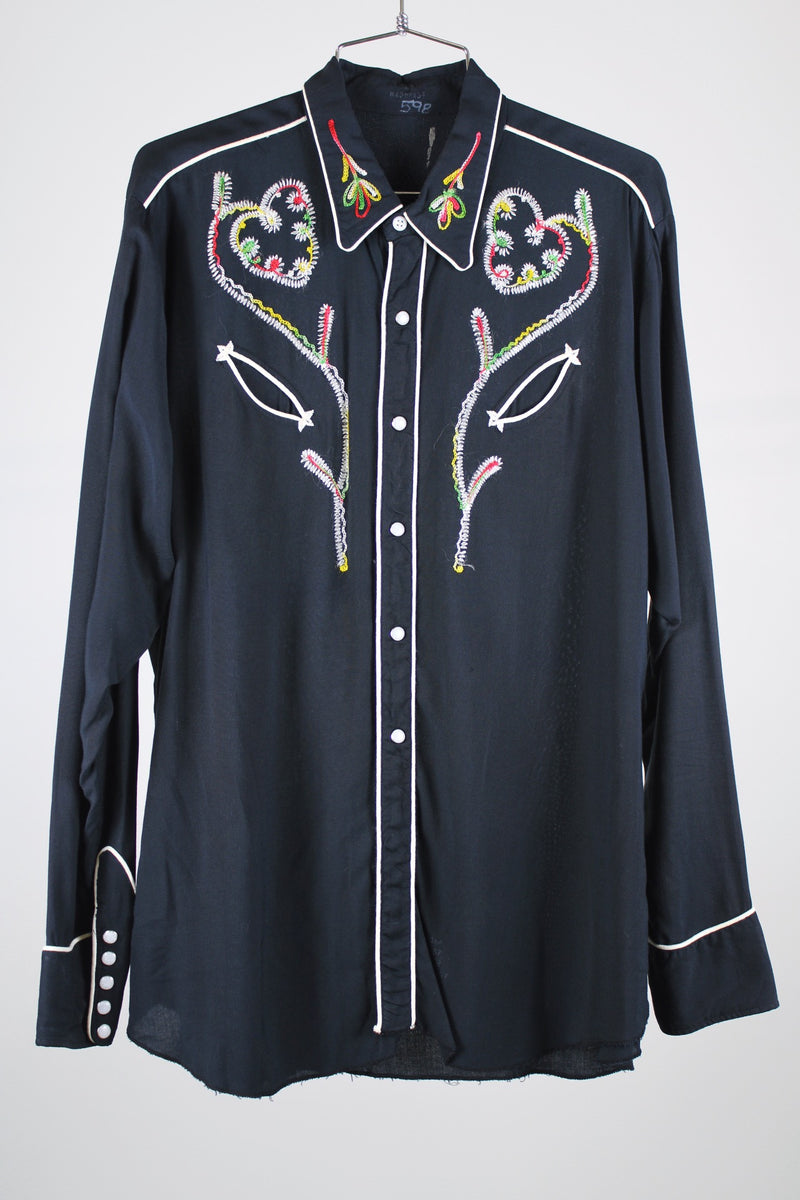 long sleeve black button up western shirt with white piping and embroidery detail vintage 1960's