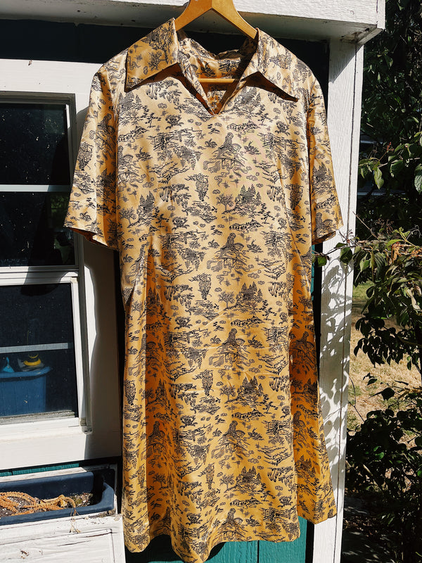 short sleeve gold silky printed dress knee length vintage 1960's with collar and v neck
