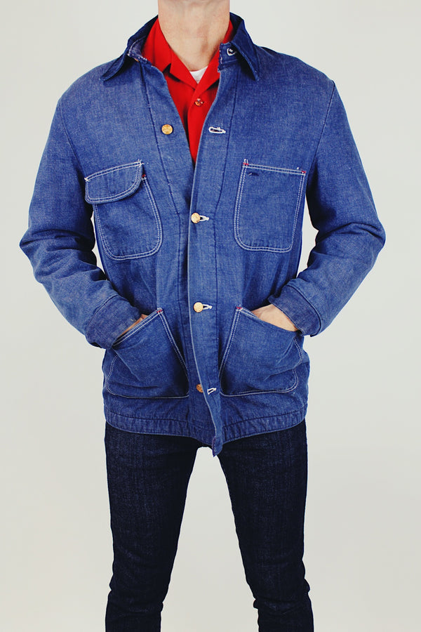 vintage wrangler men's blue denim chore jacket with blanket liner buttons up the front with corduroy collar