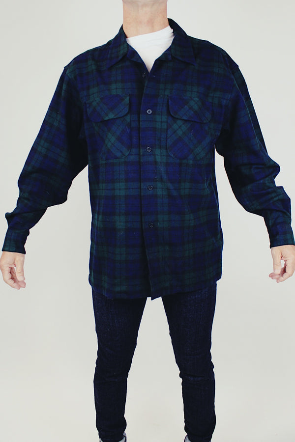 long sleeve men's vintage pendleton wool plaid button up shirt in navy and forest green colors