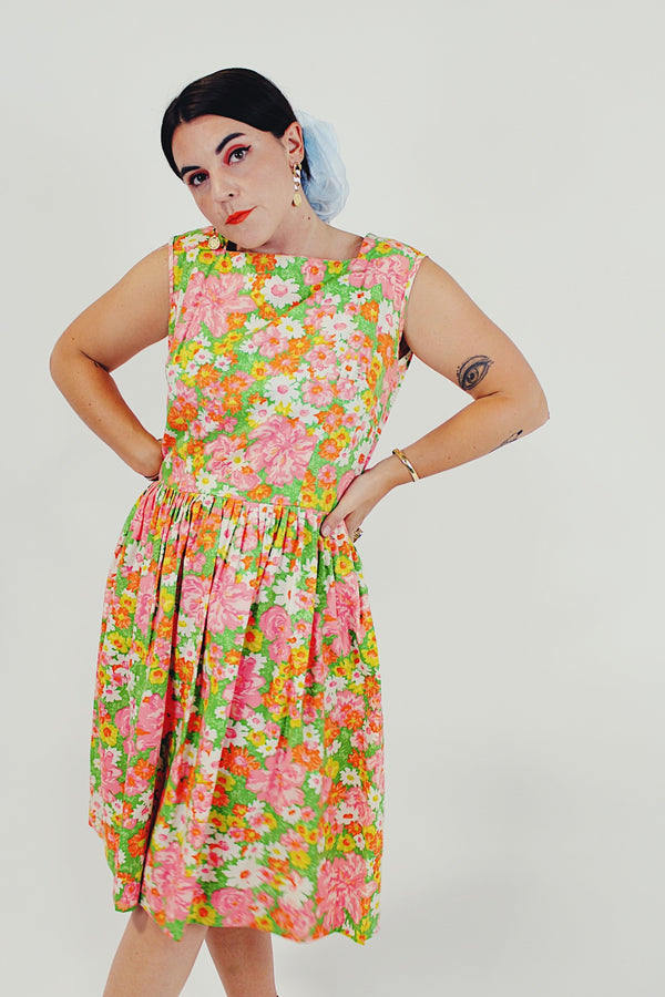 vintage sleeveless floral garden dress