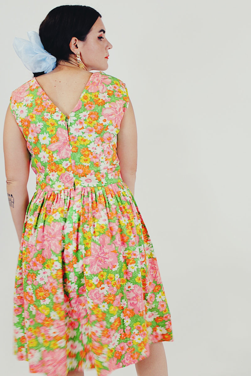 vintage sleeveless floral garden dress back