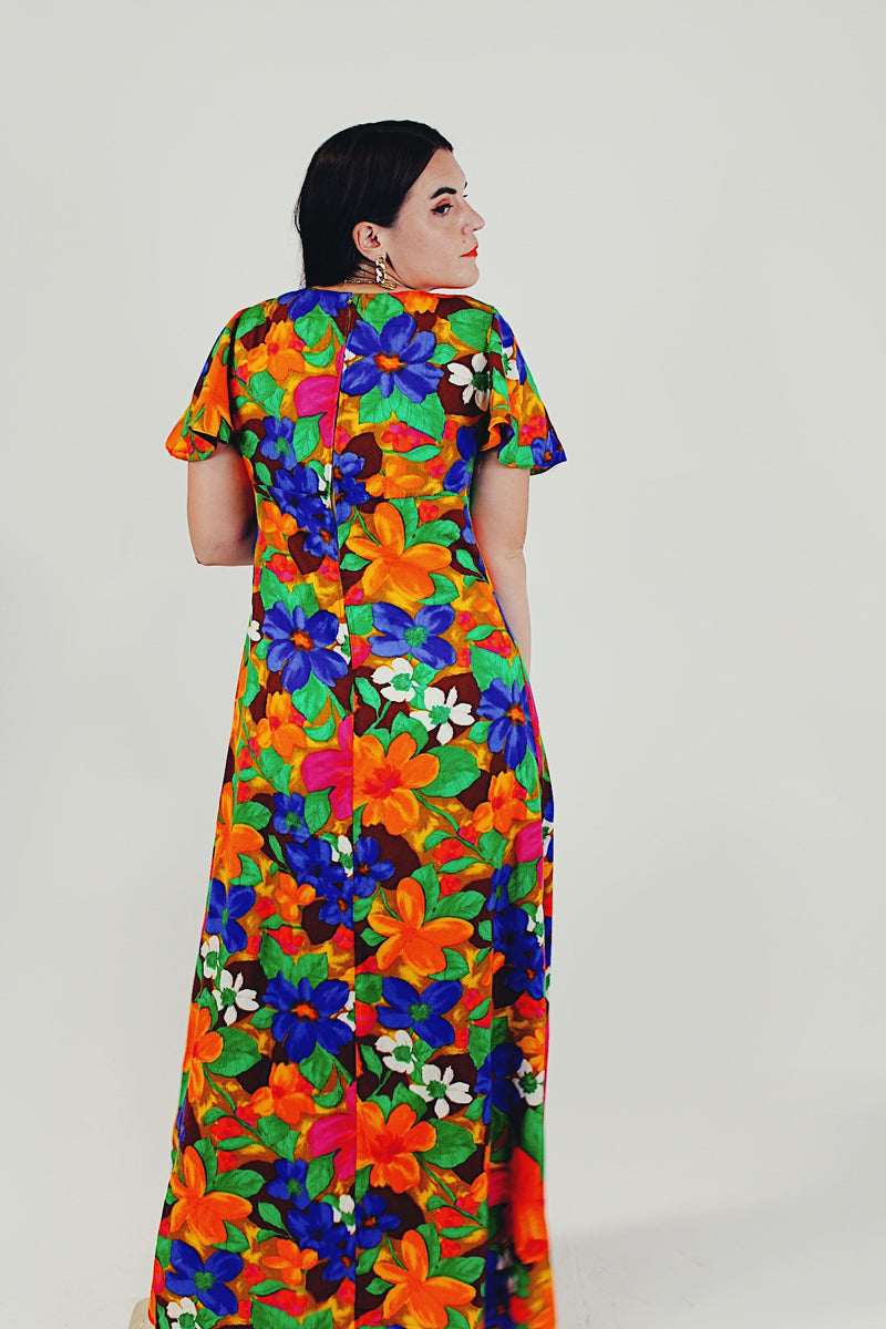 Multi-color Floral Print Maxi Dress Flutter Sleeves Back