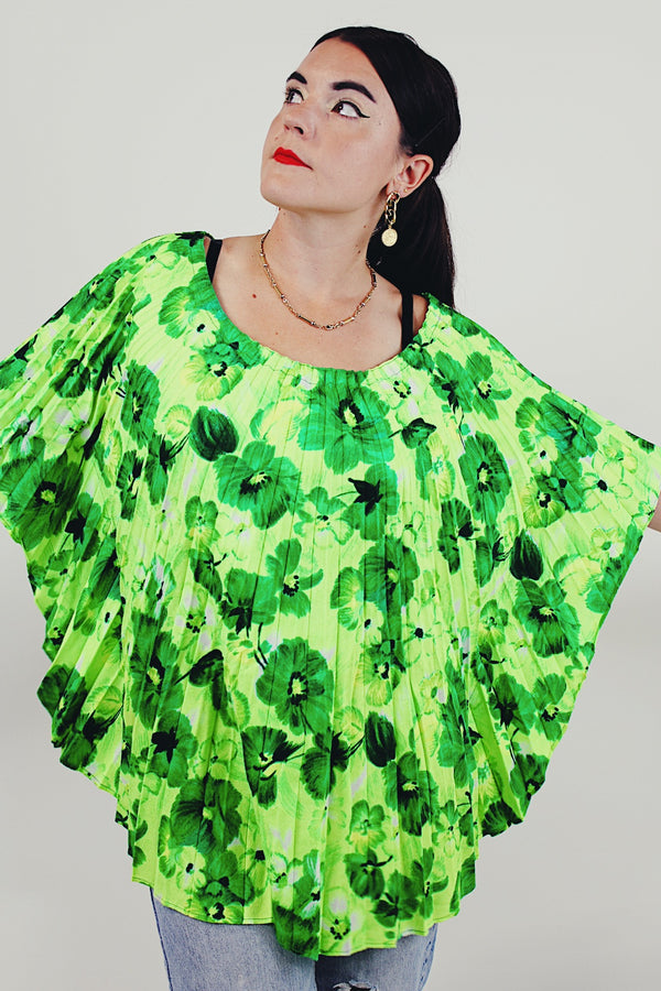 Green vintage floral pleated blouse