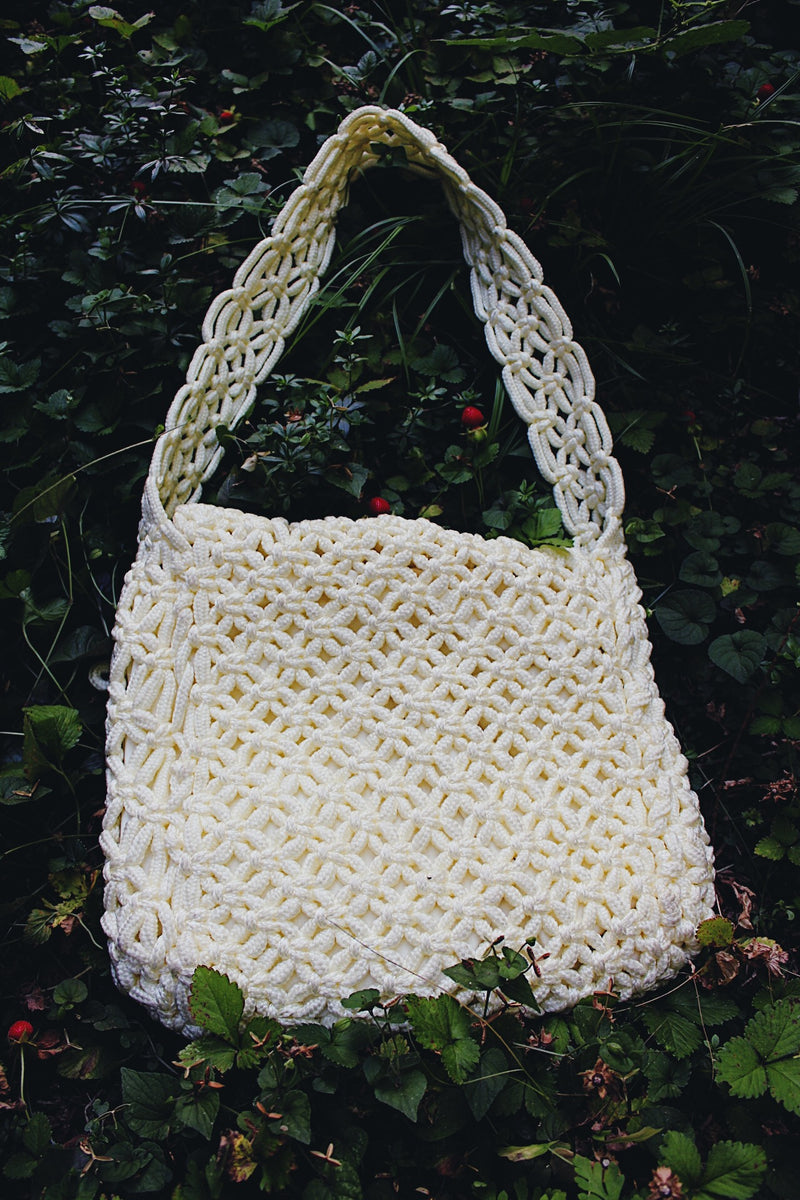 Vintage crochet messenger bag back