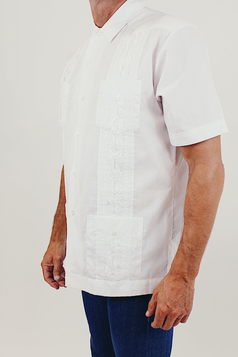 Vintage white short sleeve embroidered shirt side