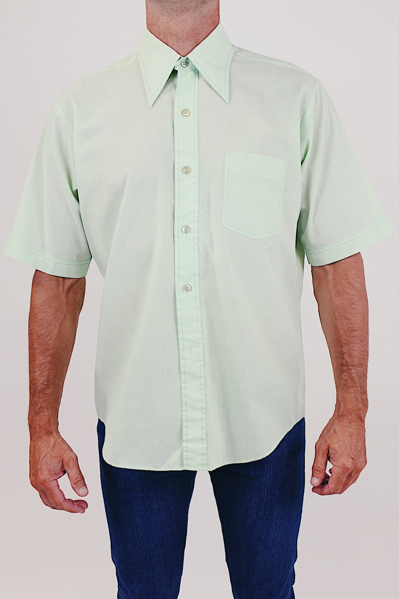 Vintage Men's Light Green Short Sleeve Shirt