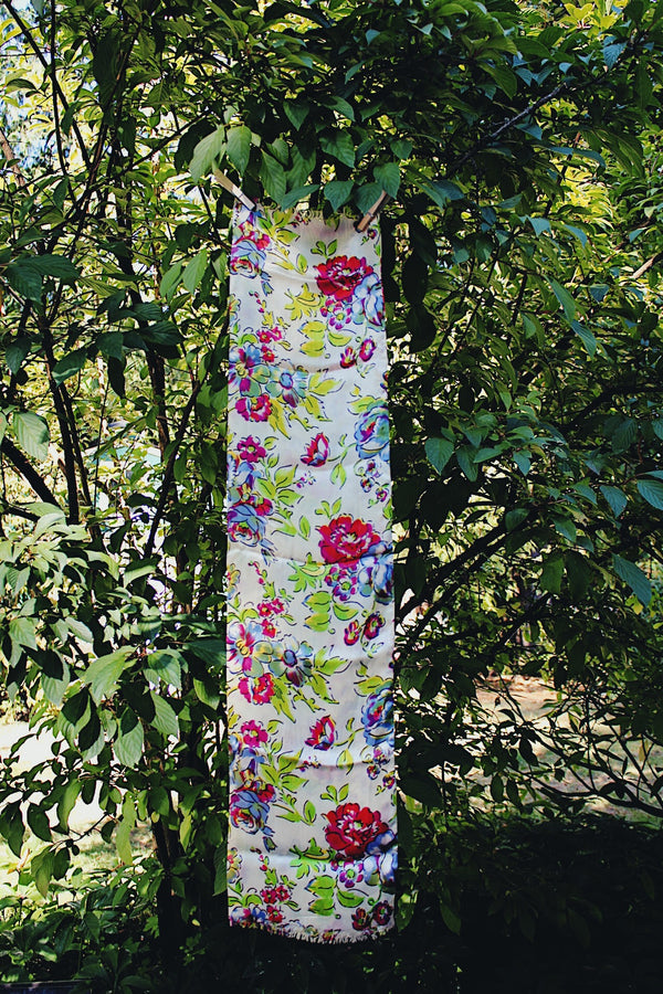 Vintage Floral Print Scarf