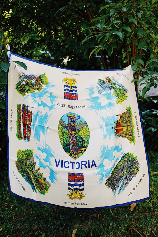 Vintage british columbia souvenir scarf