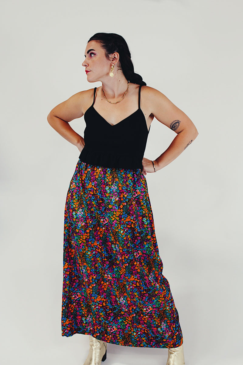 vintage floral maxi skirt model