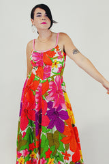 vintage sleeveless Hawaiian maxi dress